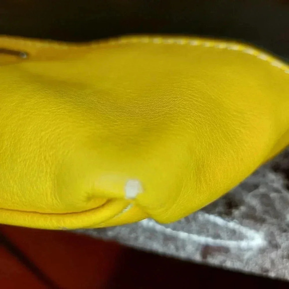 United Colors of Benetton | VINTAGE Pure 80's Slouchy Faux Leather Shoulder Bag - Picture 4 of 17